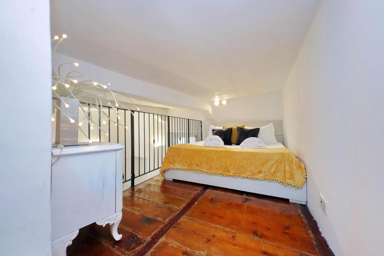 Campo De' Fiori Cute Apartment Roma Ngoại thất bức ảnh