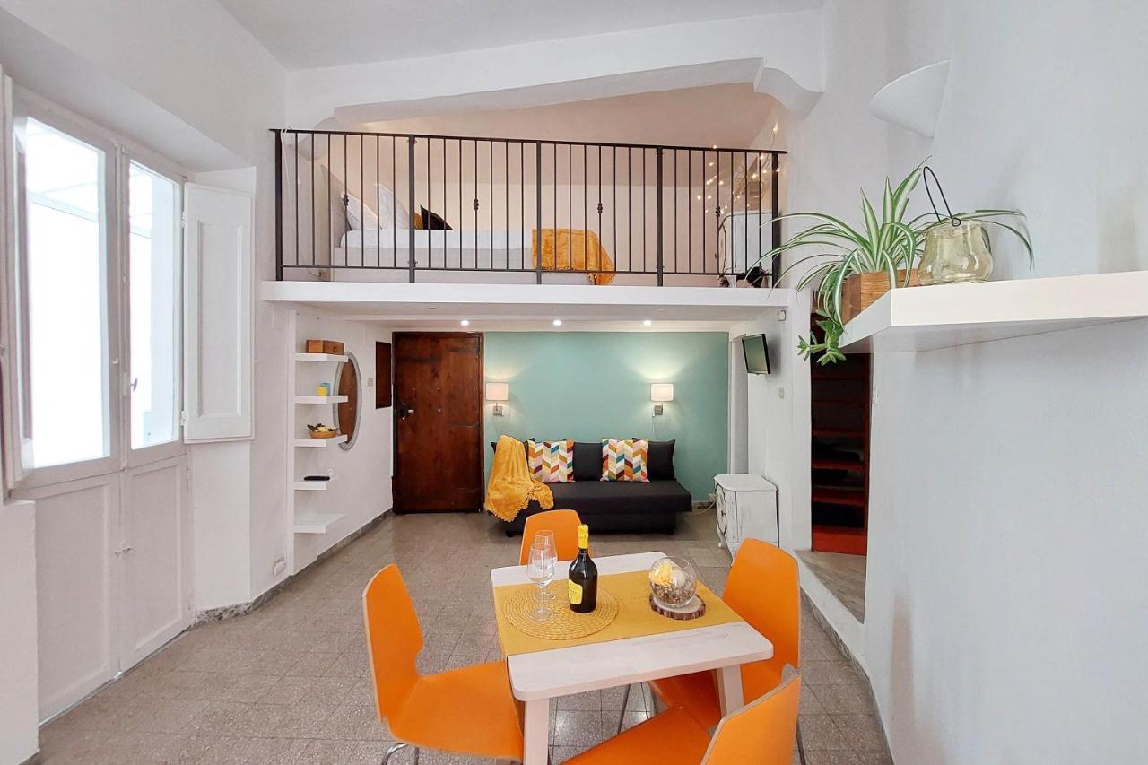 Campo De' Fiori Cute Apartment Roma Ngoại thất bức ảnh